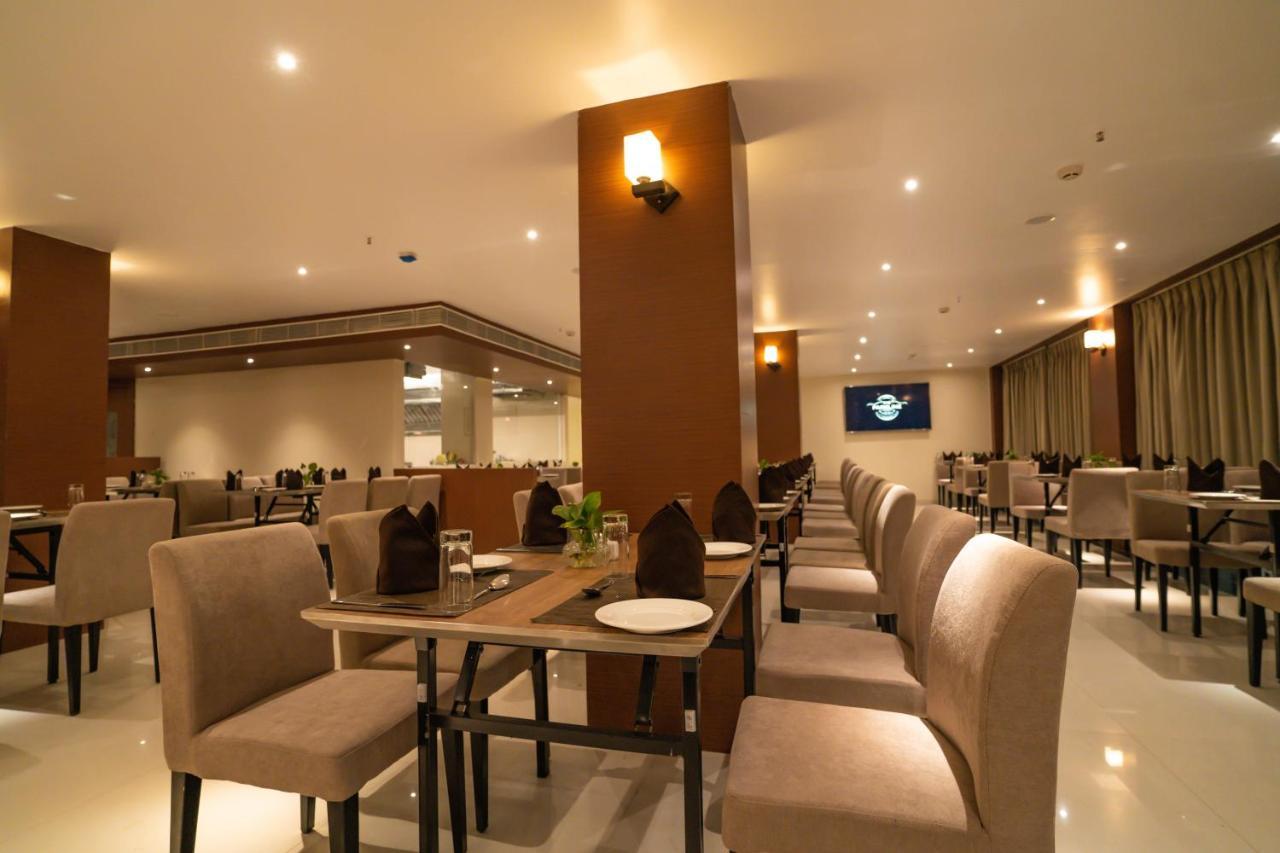 The Parkline Agartala Esterno foto
