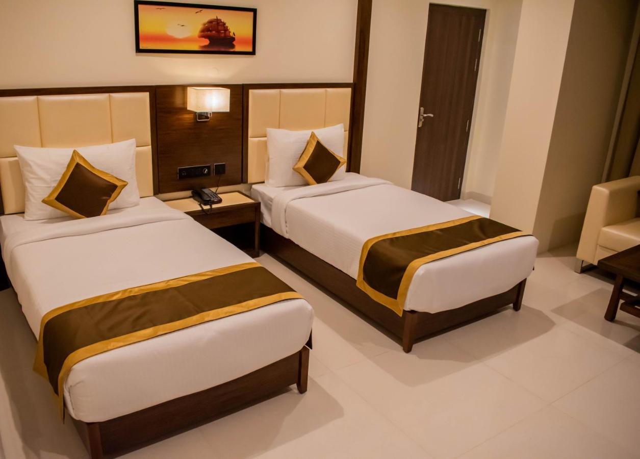 The Parkline Agartala Esterno foto