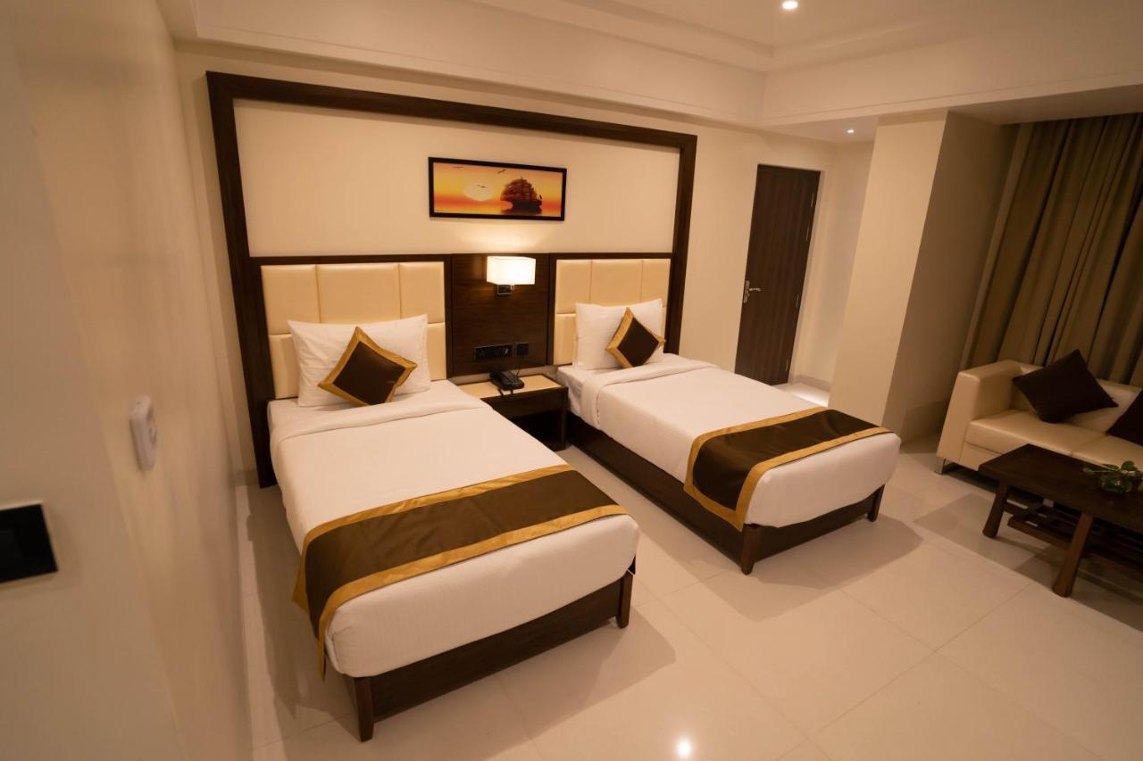 The Parkline Agartala Esterno foto
